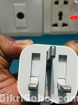 Apple adapter